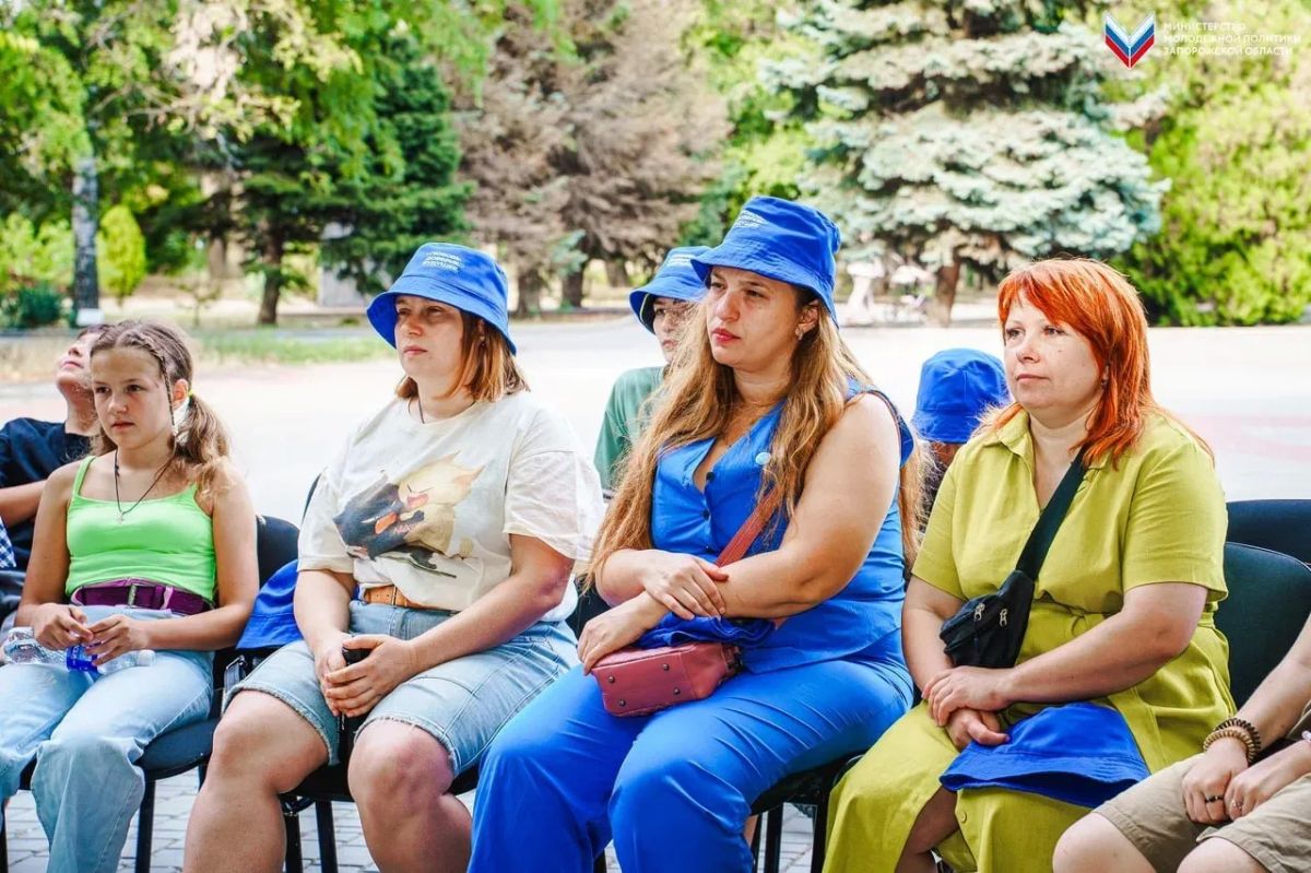 Обмен опытом между молодыми семьями Обмен опытом между молодыми семьями
