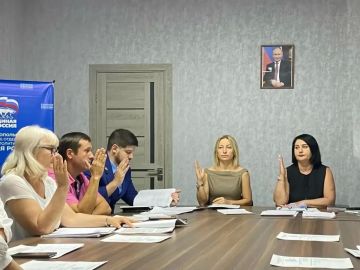 Заседание комиссии по делам несовершеннолетних и защите их прав