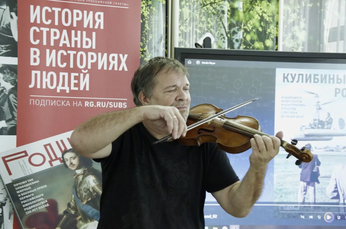 Педагог из Мелитополя посвятила стихотворение авторитетному российскому журналу, защищающему историческую правду Педагог из Мелитополя посвятила стихотворение авторитетному российскому журналу, защищающему историческую правду