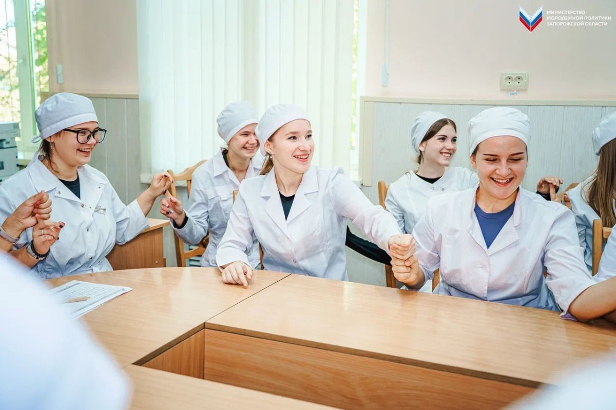 Мастер-классы для молодёжи, направленные на поддержку инициатив и раскрытие творческого потенциала, продолжают проходить на территории Запорожской области Мастер-классы для молодёжи, направленные на поддержку инициатив и раскрытие творческого потенциала, продолжают проходить на территории Запорожской области