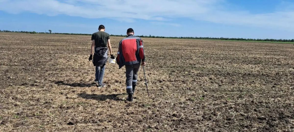 Специалисты РосАгрохимслужбы в Запорожской области подвели промежуточные итоги исследования почв Специалисты РосАгрохимслужбы в Запорожской области подвели промежуточные итоги исследования почв