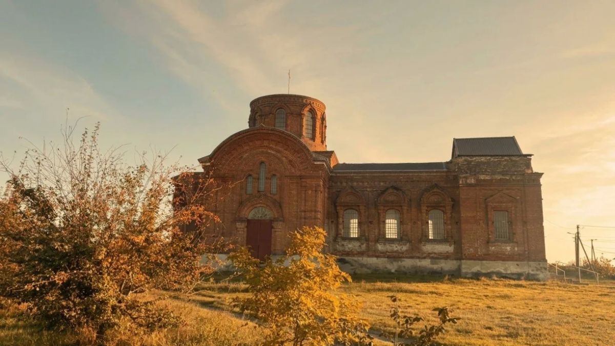 Осень в Мелитопольском муниципальном округе: время для красивых мгновений Осень в Мелитопольском муниципальном округе: время для красивых мгновений