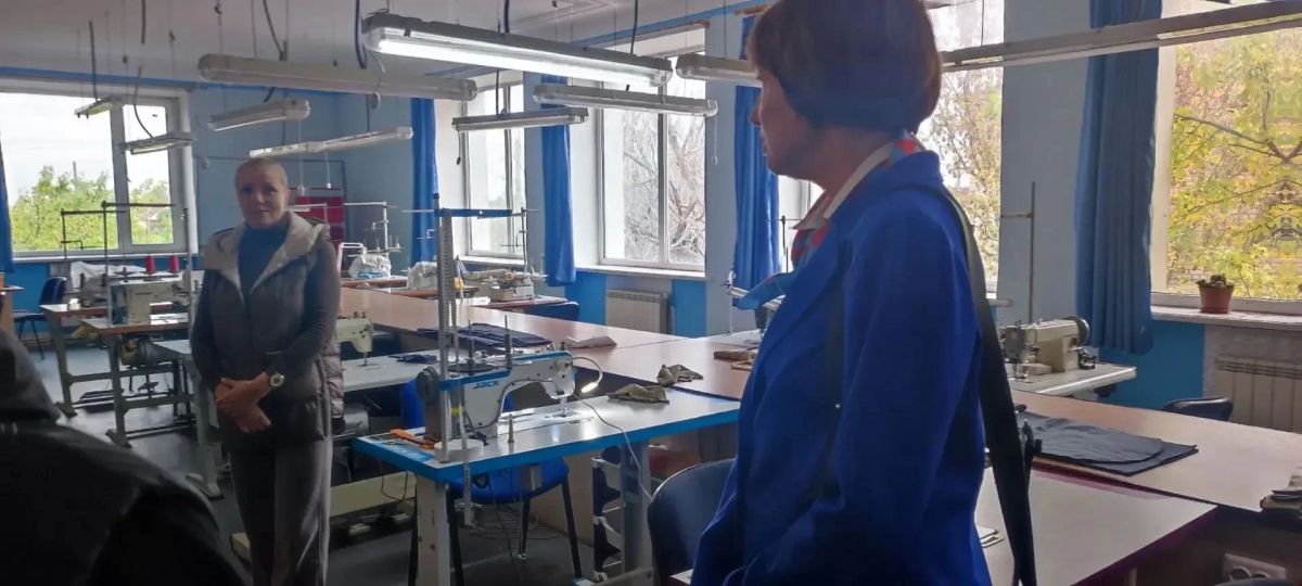 «Карта талантов»: школьники Бердянска примерили профессию швеи и механика «Карта талантов»: школьники Бердянска примерили профессию швеи и механика